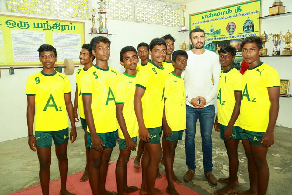 Tamil-Thalaivas-visited-Alathankarai-kabaddi-club-heros