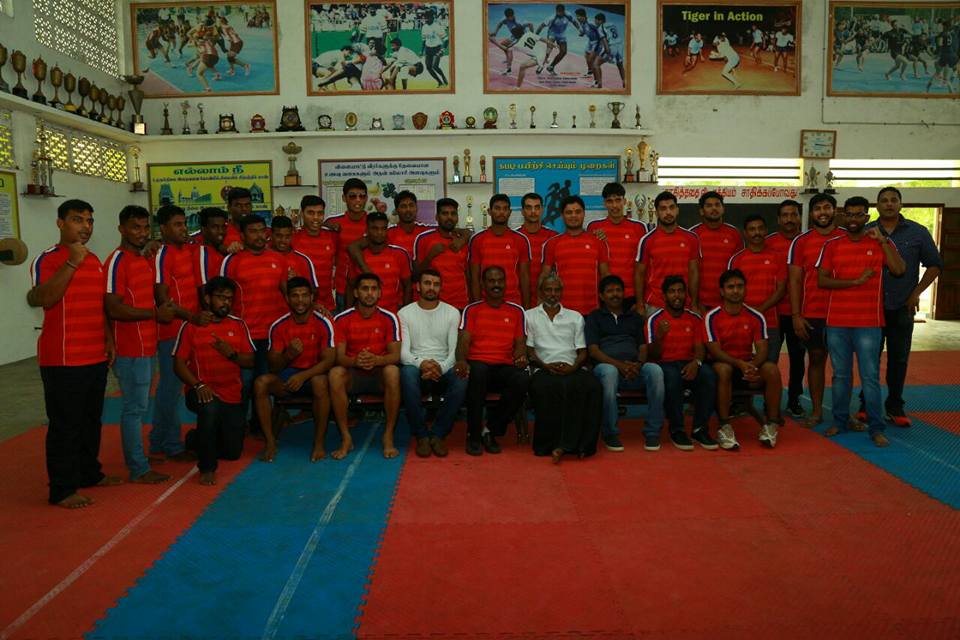 Tamil-Thalaivas-visited-Alathankarai-kabaddi-club-teamphoto