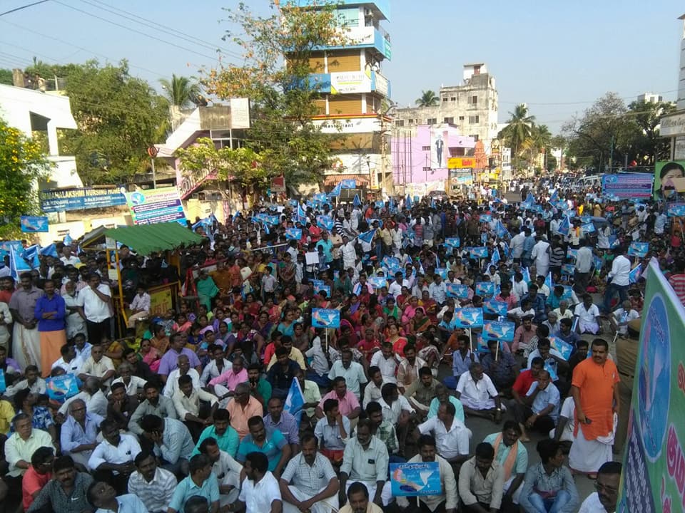 Kanyakumari-people-support-port7