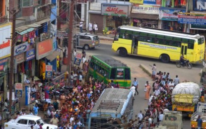 Heavy traffic in marthandam kanyakumari district
